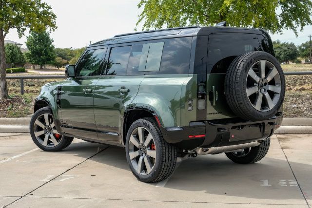 New 2026 Land Rover Defender 110 X AWD/4WD image 11