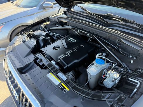 Used 2017 Audi Q5 2.0T Premium Plus w/ Technology Package image 53