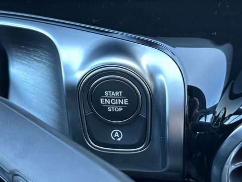 New 2026 Mercedes-Benz GLB 250 4MATIC image 22