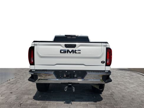 Used 2021 GMC Sierra 2500 SLT image 4