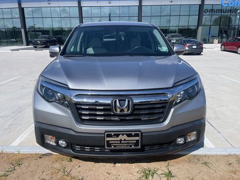 Used 2018 Honda Ridgeline RTL-T image 2
