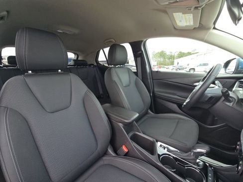 Used 2025 Buick Encore GX Preferred image 16