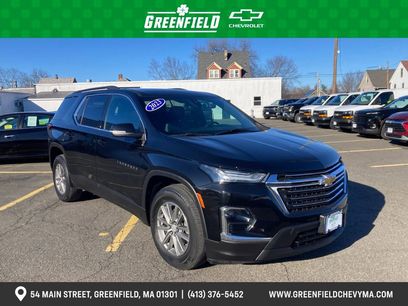 Used 2023 Chevrolet Traverse LT