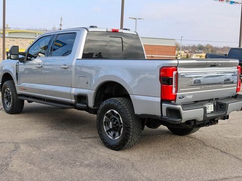 Used 2023 Ford F250 Platinum w/ Tremor Off-Road Package image 5