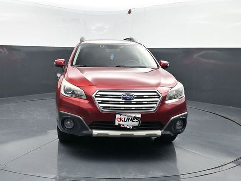 Used 2017 Subaru Outback 2.5i Limited AWD/4WD image 2