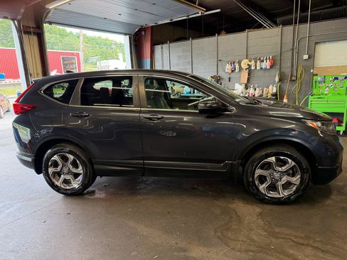 Used 2019 Honda CR-V EX image 4