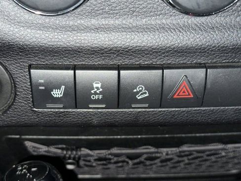 Used 2017 Jeep Wrangler Sahara w/ Dual Top Group image 35