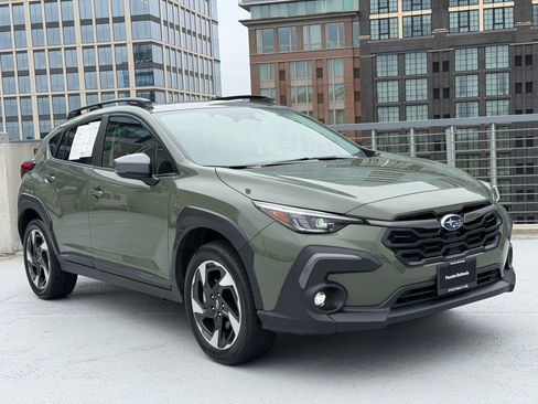 Used 2024 Subaru Crosstrek 2.5i Limited w/ Popular Package #3A AWD/4WD image 7