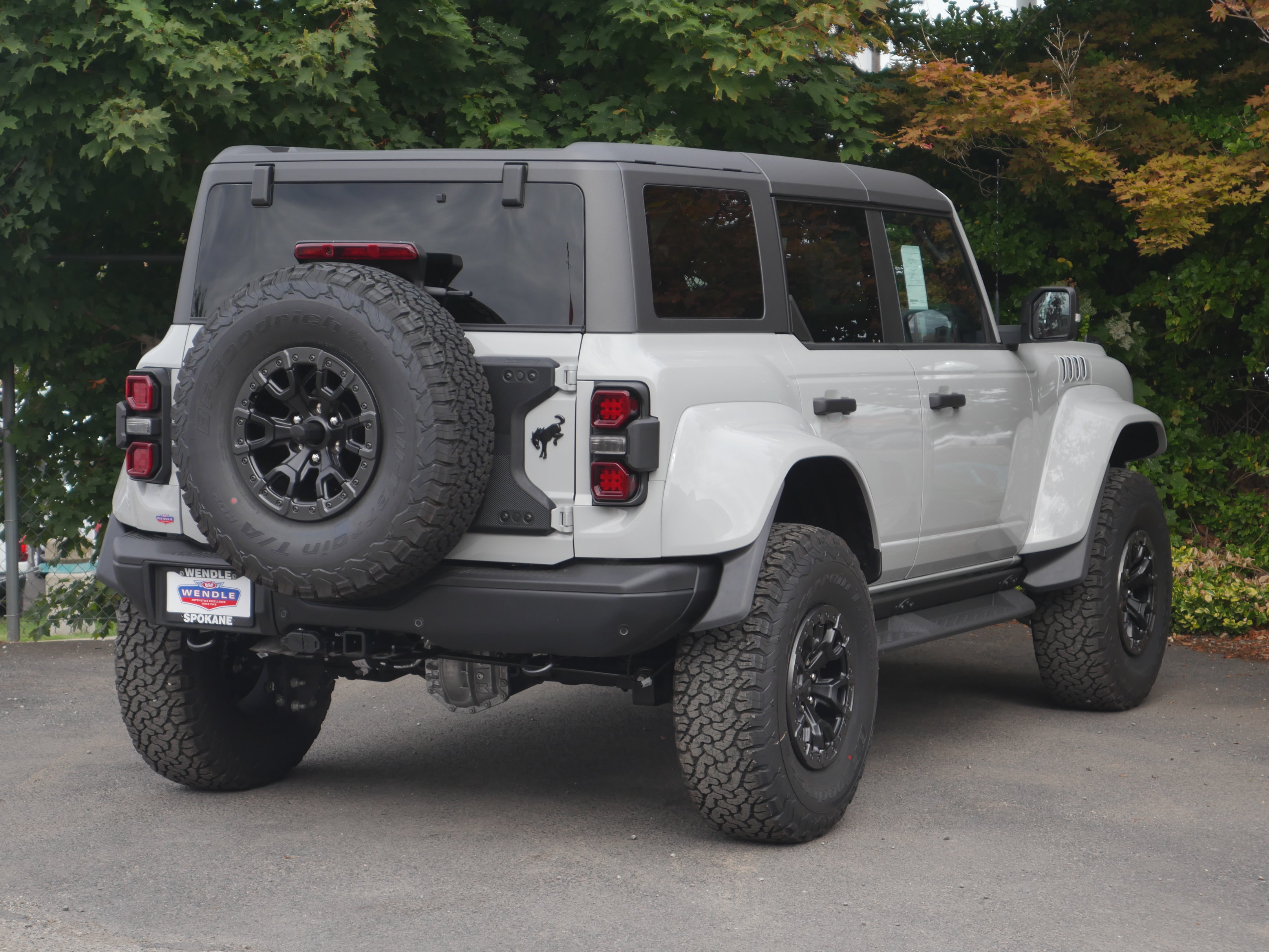 New 2026 Ford Bronco Raptor w/ Interior Carbon Fiber Pack AWD/4WD image 30