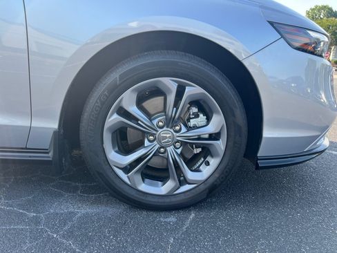 Used 2024 Honda Accord EX-L image 25