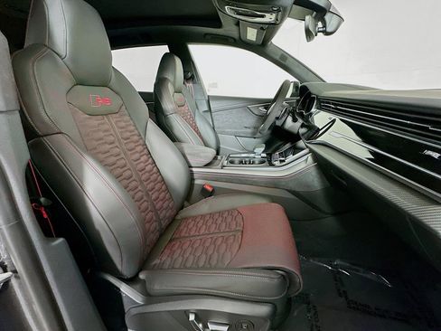 New 2026 Audi RS Q8 performance image 8