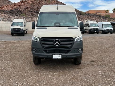 New 2026 Mercedes-Benz Sprinter 2500 image 8
