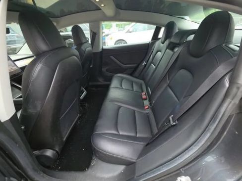 Used 2019 Tesla Model 3 Standard Range Plus RWD image 7