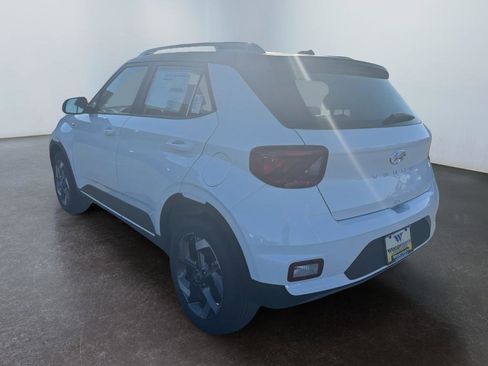 New 2026 Hyundai Venue SEL image 7