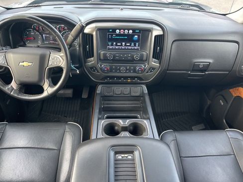 Used 2017 Chevrolet Silverado 1500 High Country image 15