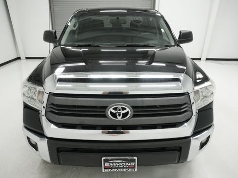 Used 2014 Toyota Tundra SR5 w/ SR5 Upgrade Package RWD image 2