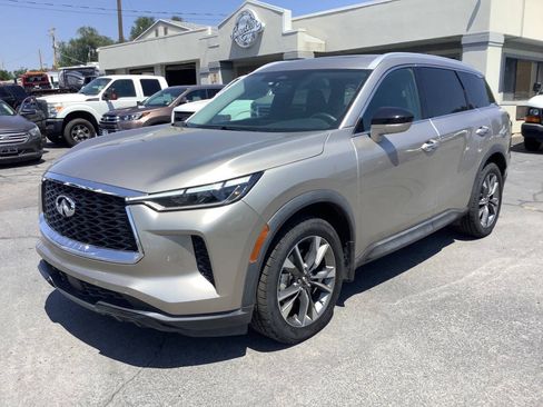 Used 2023 INFINITI QX60 Luxe w/ Cargo Package AWD/4WD image 2