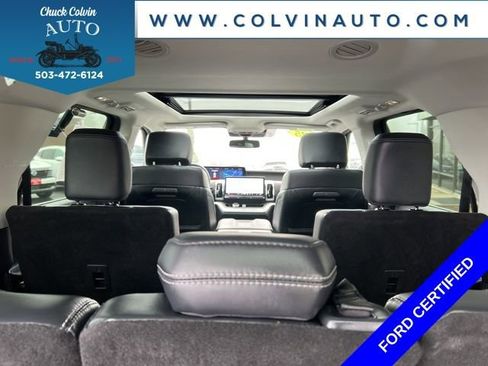 Certified 2025 Ford Expedition Platinum image 29