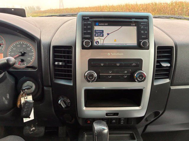 Used 2015 Nissan Titan PRO-4X AWD/4WD image 12