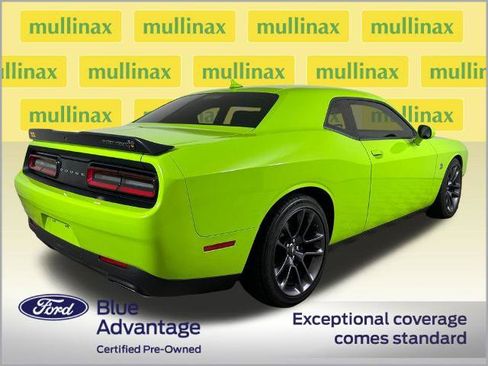 Used 2023 Dodge Challenger R/T Scat Pack w/ Plus Package RWD image 4