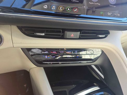 Used 2021 Buick Envision Avenir w/ Technology Package II image 30