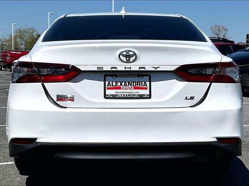 Used 2023 Toyota Camry LE image 4