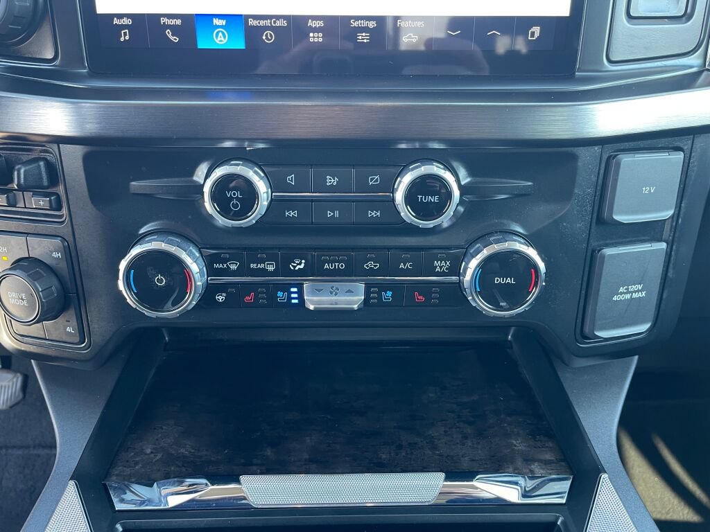 Used 2023 Ford F350 Lariat w/ Lariat Ultimate Package AWD/4WD image 14