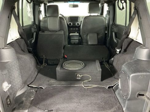 Used 2014 Jeep Wrangler Unlimited Sahara AWD/4WD image 25