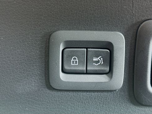 Used 2024 MAZDA CX-30 AWD 2.5 S w/ Premium Package image 30