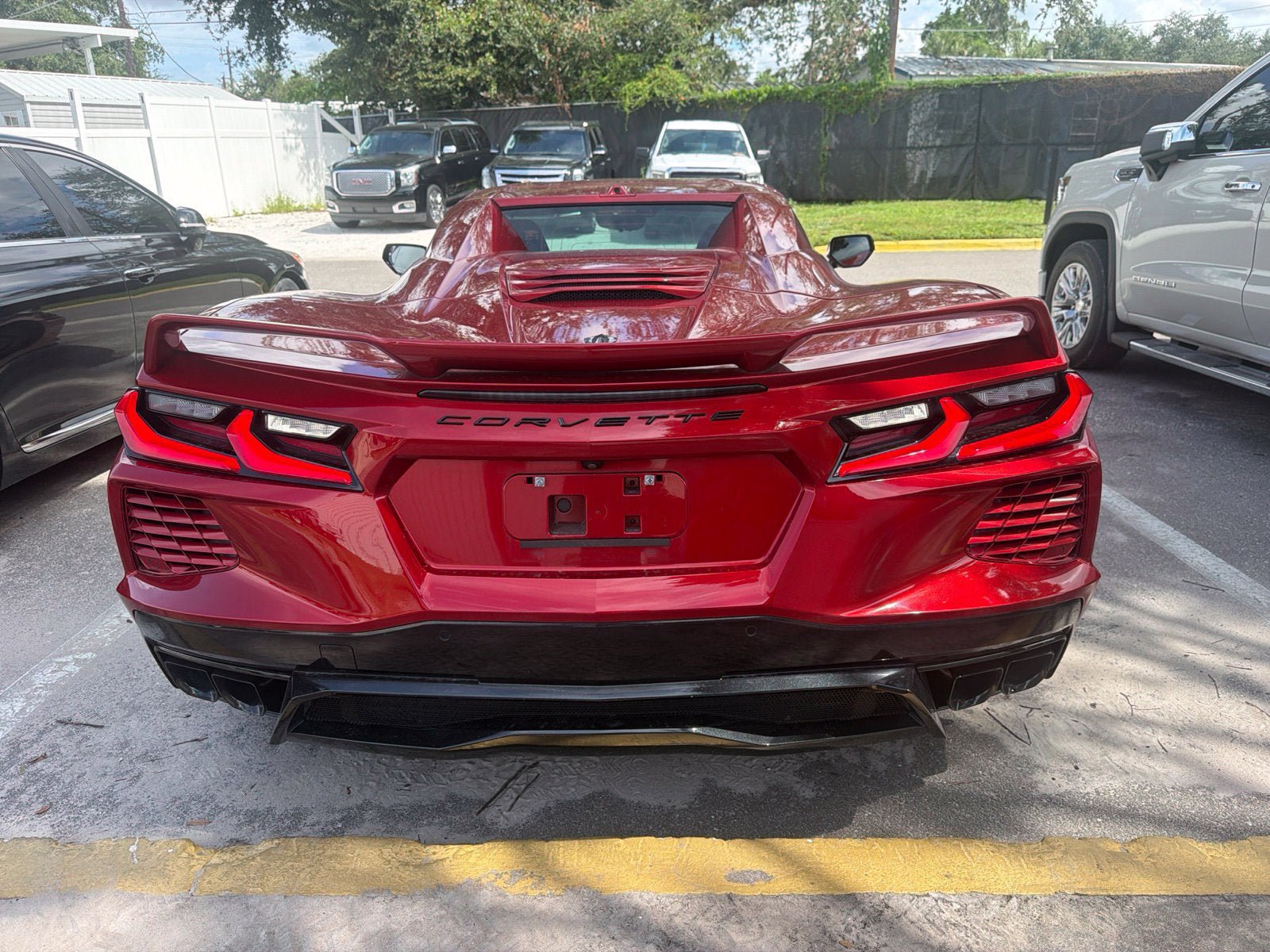 Used 2024 Chevrolet Corvette Stingray Premium Conv w/ Z51 Performance Package RWD image 8