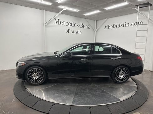 Used 2025 Mercedes-Benz C 300 Sedan image 4