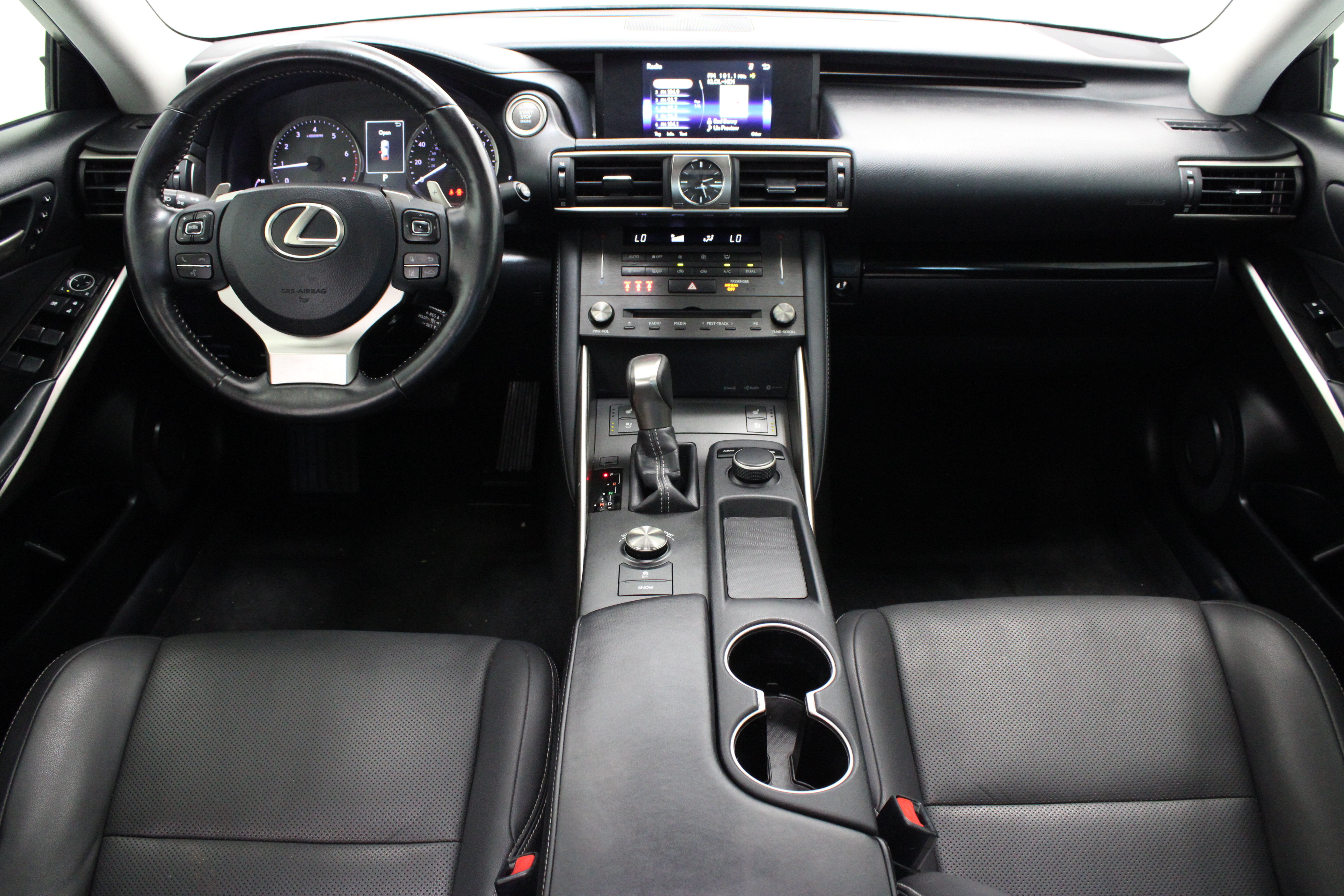 Used 2019 Lexus IS 300 w/ Premium Package RWD image 32