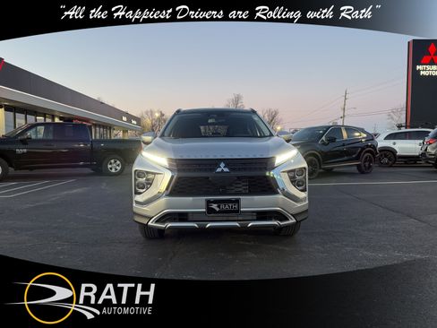 New 2026 Mitsubishi Eclipse Cross SE image 3