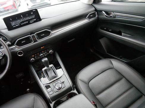 Used 2023 MAZDA CX-5 AWD 2.5 S w/ Premium Package image 11