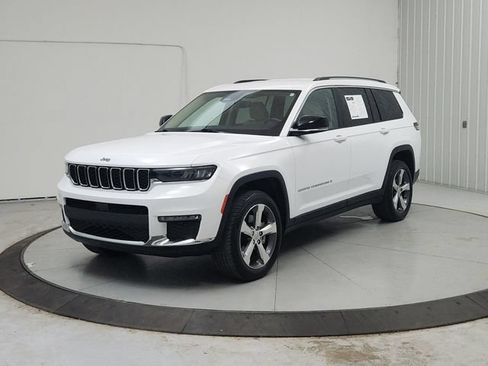 Used 2021 Jeep Grand Cherokee L Limited AWD/4WD image 4