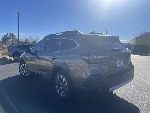 Used 2024 Subaru Outback Limited image 5