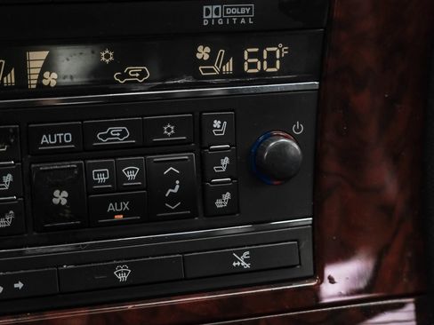 Used 2008 Cadillac Escalade AWD image 27