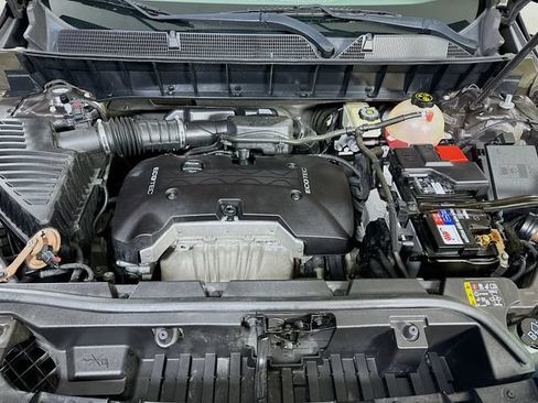 Used 2017 GMC Acadia SLE FWD image 34