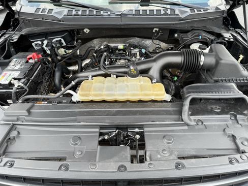 Used 2020 Ford F150 XLT w/ Equipment Group 302A Luxury AWD/4WD image 33