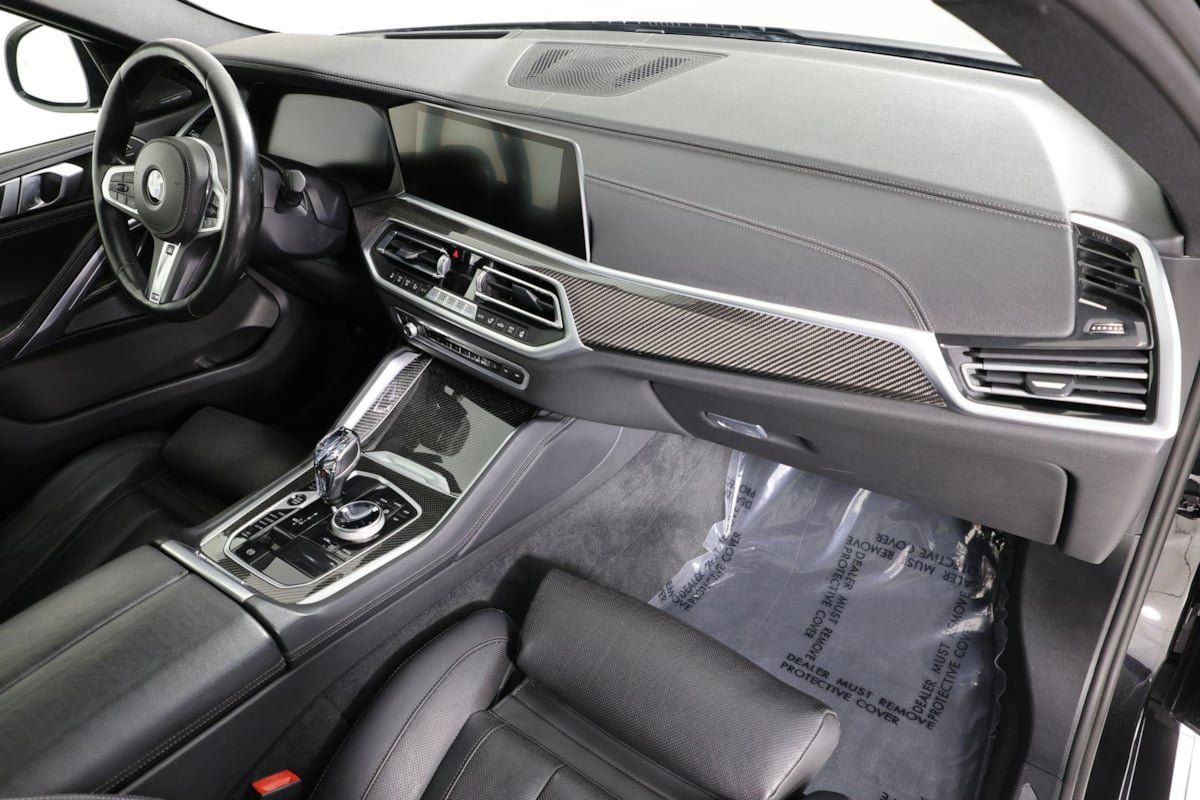 Used 2022 BMW X6 M50i w/ Executive Package AWD/4WD image 40