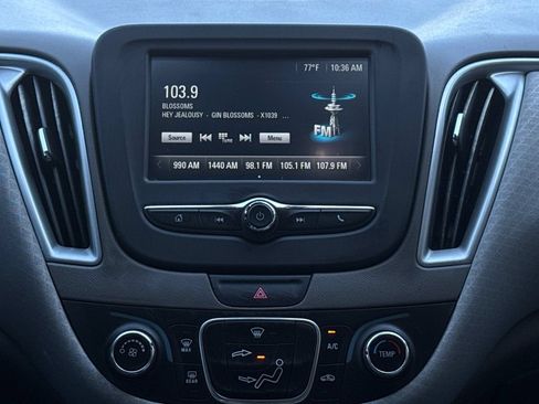 Used 2018 Chevrolet Malibu LS w/ LPO, Convenience Package 1 FWD image 20
