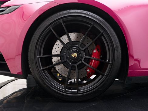 Used 2024 Porsche 911 Targa 4 GTS w/ Premium Package image 36