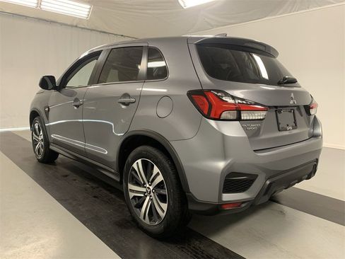 Used 2020 Mitsubishi Outlander Sport ES image 4