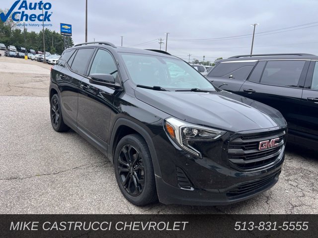 Used 2019 GMC Terrain SLE w/ Driver Convenience Package FWD image 2