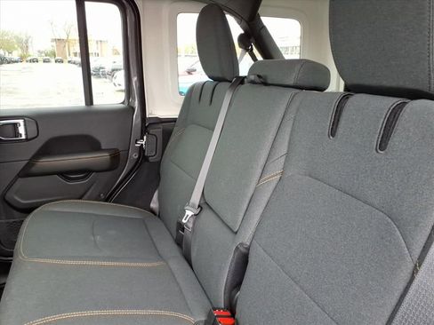 Certified 2025 Jeep Wrangler Unlimited Sahara w/ Safety Group image 11