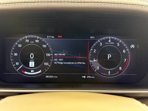 Used 2019 Land Rover Range Rover HSE AWD/4WD image 22