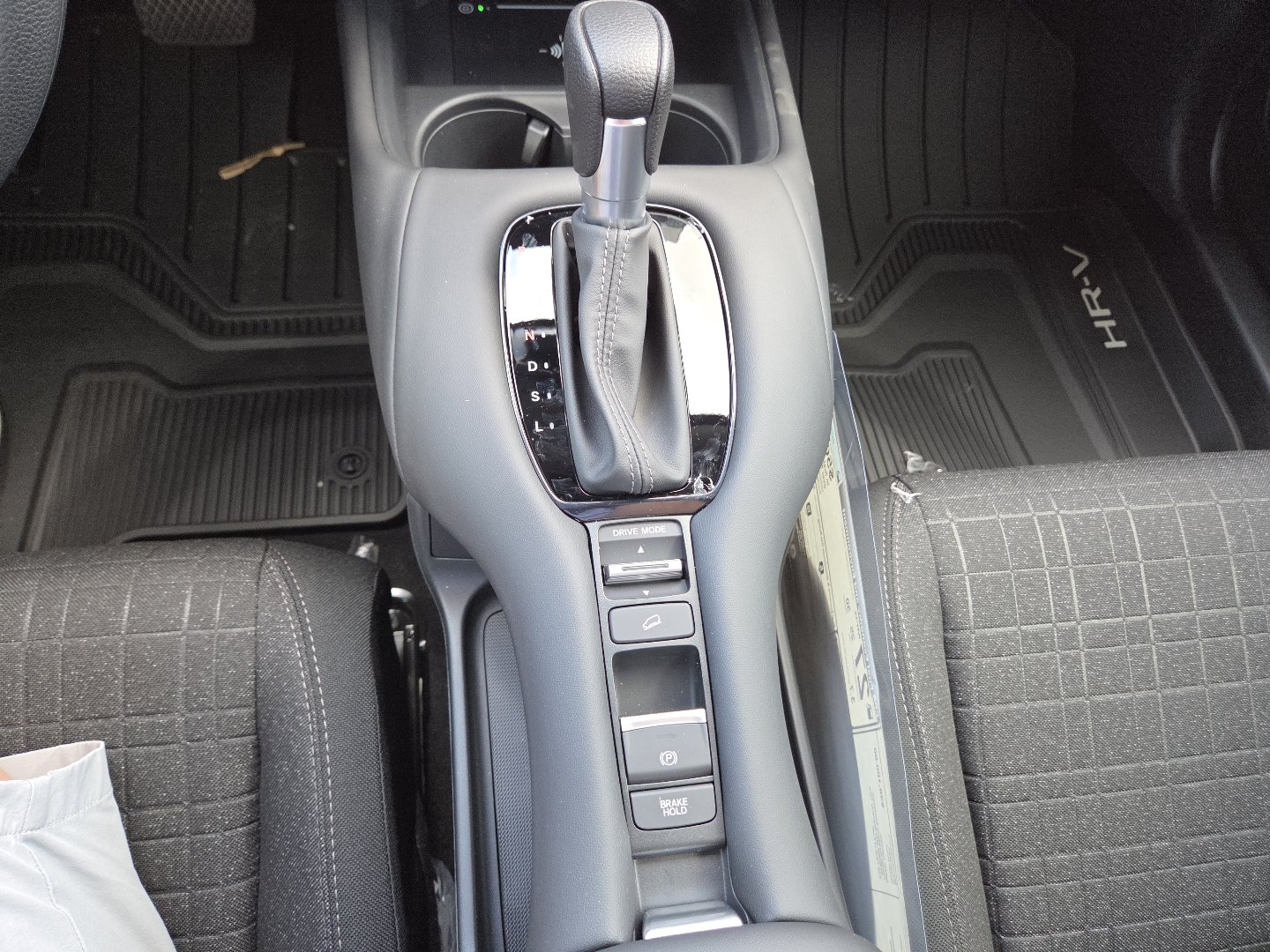 New 2027 Honda HR-V LX image 27