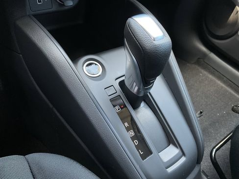 New 2025 Nissan Kicks Play S image 32