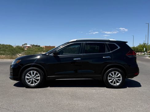 Used 2019 Nissan Rogue SV AWD/4WD image 5
