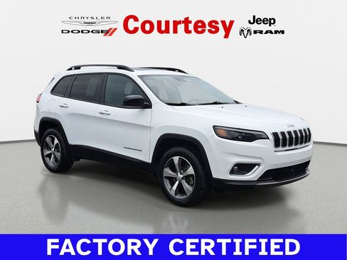 Certified 2022 Jeep Cherokee Limited AWD/4WD image 1